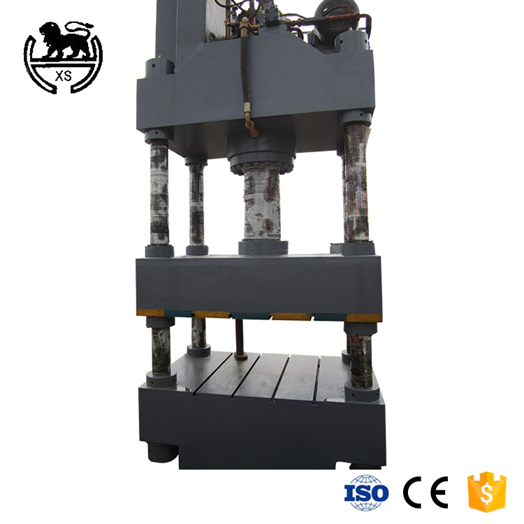 Four columns hydraulic press machine